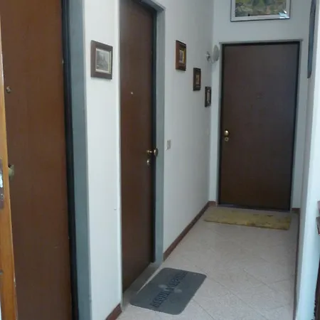 Konukevi Il Gatto Con Gli Stivali -